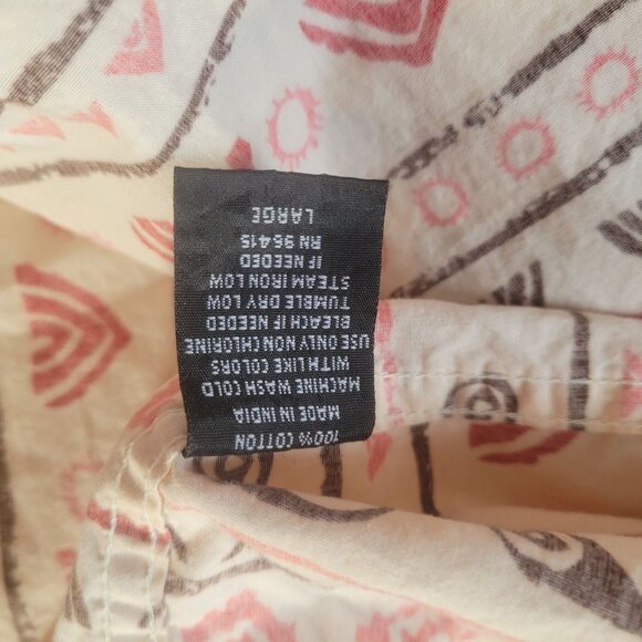 Vintage Super Massive Long Sleeve Button-Up Shirt With Geometric Print & Chest P - Picture 4 of 4